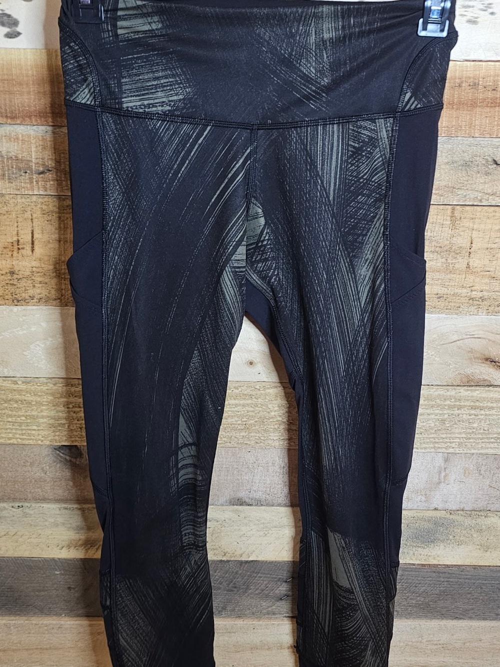 Lululemon Black Patterned Active Leggings